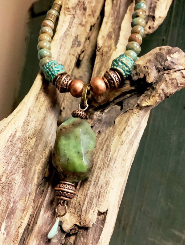COLLIER CRISTAL PENDENTIF CHRYSOPRASE