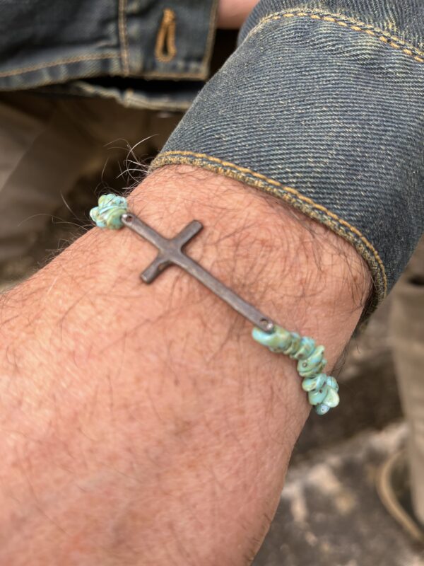 Sabry porté bracelet