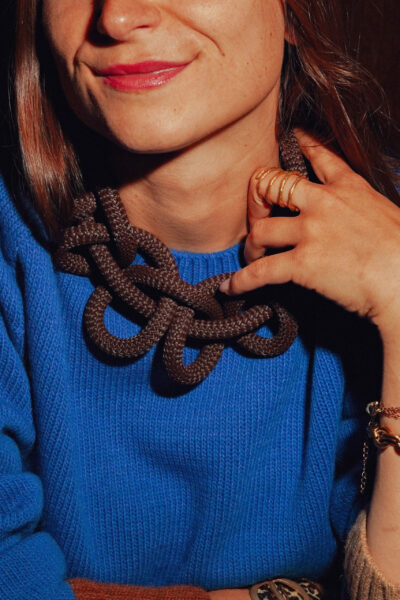 COLLIER CORDA MARRON