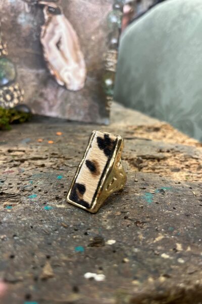 BAGUE STONE DORÉ LEOPARD