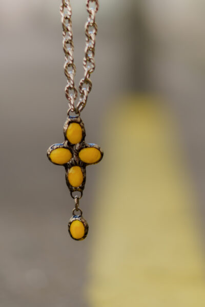 COLLIER ERIKA JAUNE