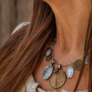 Maddy jaune collier